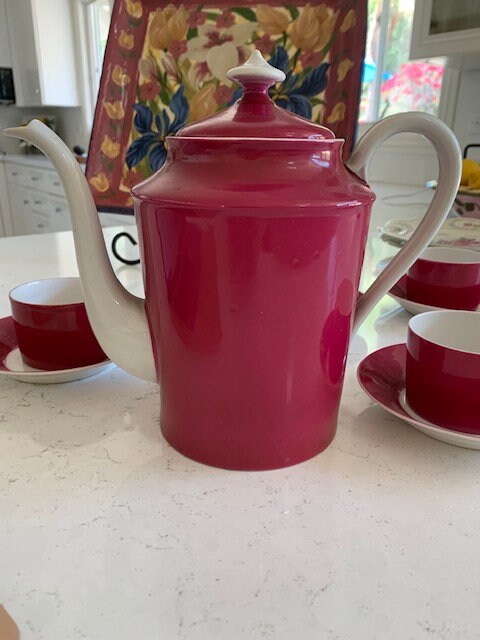 Limoges Mid-Century Modern Teapot with Matching Teacups and Saucers