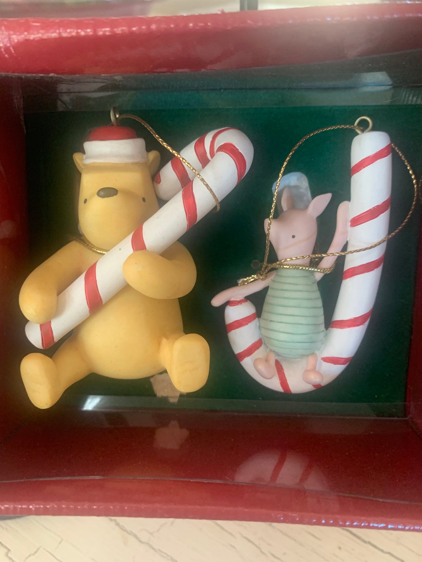Pooh & Piglet Ornament Set - Fun in the Snow